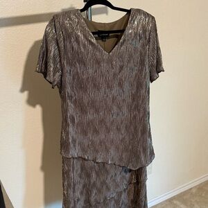 Vintage Connected Apparel Shimmering Gold Plisse Tiered Cocktail Dress Size 12